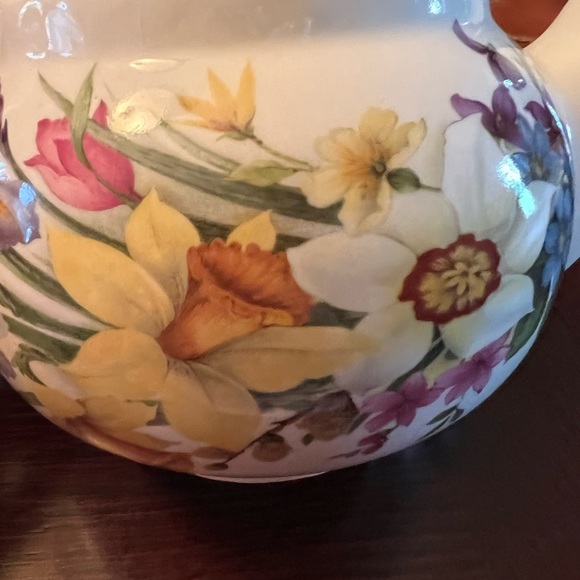 Teapot - Picture 8 of 8